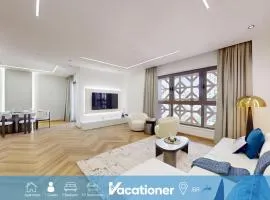 Vacationer l Luxury Upgraded 3 Bedroom l Prime Location l Great Amenities