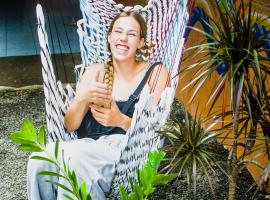 Alpha Arenal Hostel, hostel en Fortuna