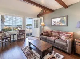 Sunny Shores - Lake days, Pool dips & Concerts