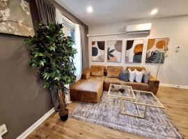 Bi-Level 3 BR plus Finished Basement that Sleeps 12, hotel v destinaci Filadelfie