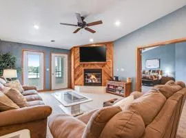 Lighthouse Cove Condo Resort 217 - Lakeside Memories