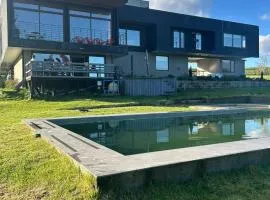 HERMOSA CASA EN PARCELA ACCESO AL RIO, CAPACIDAD 15 PERSONAs