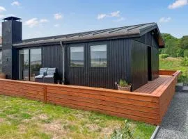 3 Bedroom Amazing Home In Sjølund