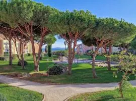 Amazing Apartment In La Londe Les Maures