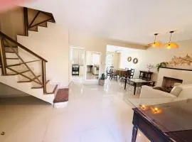 Casa Lima con pileta y jardín