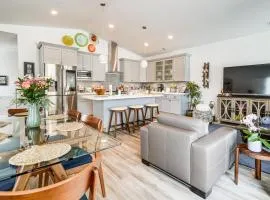 Half Moon Bay Vacation Rental 1 Mile to Beach!