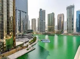 Stunning lake view 1bedroom apartment in Jlt