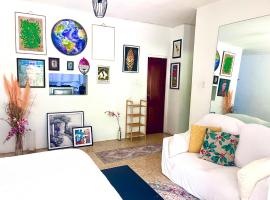 City Siesta, hotel in Kingston