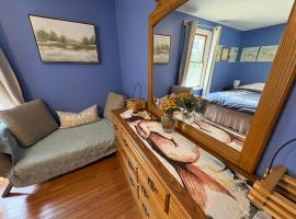 The Purple Room, homestay di Narragansett