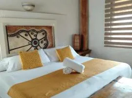 Casa d'Lobo Hotel Boutique