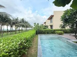 Villa Beachfront