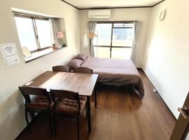 Guest House Loyal HAKATA, penzion v destinaci Fukuoka