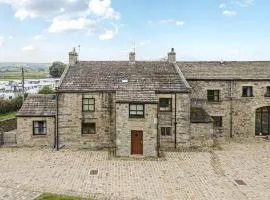Orcaber Farmhouse