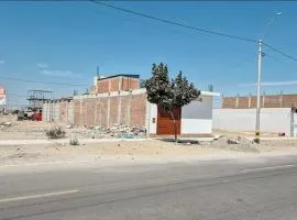 Casa en Ica con Piscina cerca a la Huacachina