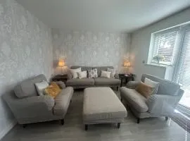 Great house close to the arena