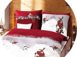 Ferienwohnung Bergzyt oder das Bed and Breakfast - Älplersuite mit eigenem Bad und Terrasse