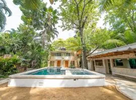 Dreamcatcher Hotel - Live the Dream of Santa Teresa