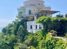 Villa Alcado, hotel en Copanello