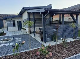 Domek pod lasem，位于Karmanowice的酒店