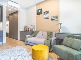 City center!AC,free parking,terasse