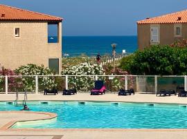 Villa front de mer et jacuzzi privatif，位于乐巴凯尔斯的酒店