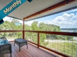 Canyon Springs Cove in Canyon Lake on boat ramp