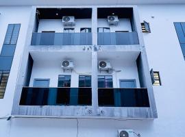 Rondawel Luxury 2 Bedroom Apartment, Lekki VGC, luxury hotel in Lekki