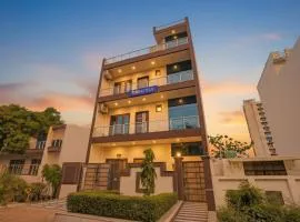 FabExpress Comfort Inn