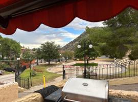 Spacious Home, Vintage Charm, ξενοδοχείο σε Bisbee