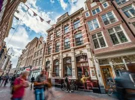 Flying Pig Downtown