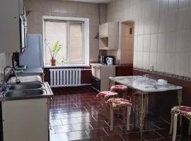 На площади 2