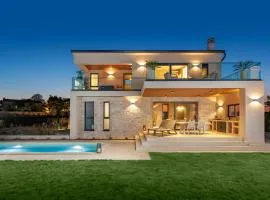 Casa Mayren Romantic Villa pool and Spa