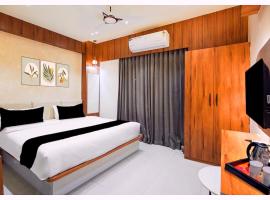 HOTEL TRIPLE -TREE Near Railway Station - Fully Air Conditioning- Best In Bhubneshwar Hotel, hotel in Cuttack