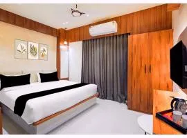 HOTEL TRIPLE -TREE Near Railway Station - Fully Air Conditioning- Best In Bhubneshwar Hotel