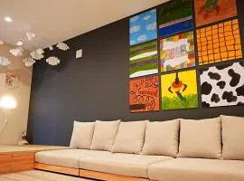 HOTELHOUSE Nekogoya Shindohigashi 新道東