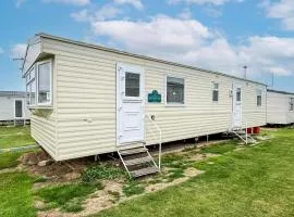 Lovely 8 Berth Caravan At Harts Holiday Park In Kent Ref 74066B