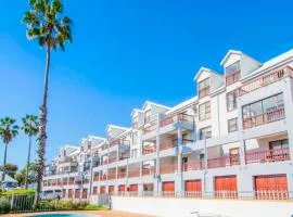 Dunes Alcove Mossel Bay Comfortable self catering accommodation just 900 meters from the beach and close to restaurants shops and local attractions