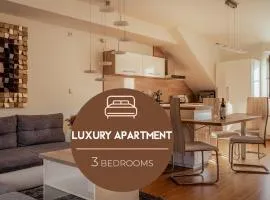 Savoy Loft Apartment