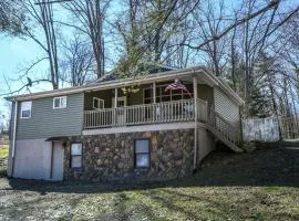 Kare Bear Cabin