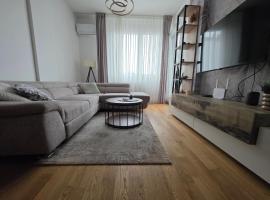 Liman 5 Riverside 209 i 109 with Free Private Parking, camera con cucina a Novi Sad