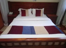 Red Ruby Hotel