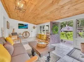 A perfect couples fall getaway