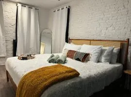 Short North - Free Parking - Prime Location