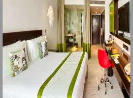 HOTEL - The Y!SH - Near Sea Beach - Jagarnath Temple - Restaurant & Lift Facilities - Fully Air Conditioning & Wi-Fi Facilities - WITH LUXUARY ROOM - In Precious Location In PURI
