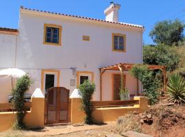A Casa e o Campo, hotel in São Julião