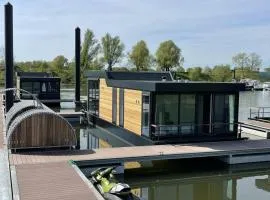 De Maasterp - Woonboot 2