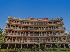 Super Townhouse Jalsa Resort, hotel din Lucknow