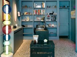 The Glam Boutique Hotel & Apt