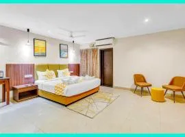 HOTEL - P & D - PALACE Near Kashi Vishwanath Temple - Fully Air Conditioning With Free Wi-Fi Facilities - BEST HOTEL IN VARANASI