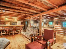 15 off Spring SpecialLog Home WiFi Pavilion, hôtel à Clarion